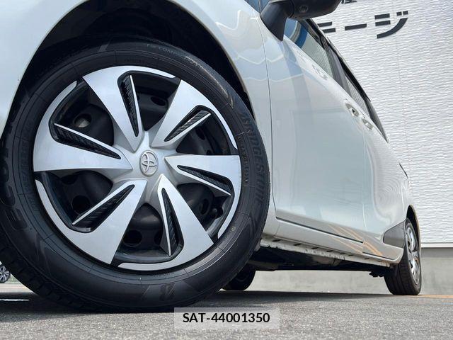 Toyota SIENTA 2019-12 8563537-12