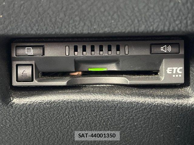 Toyota SIENTA 2019-12 8563537-4