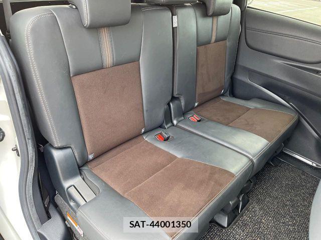 Toyota SIENTA 2019-12 8563537-8