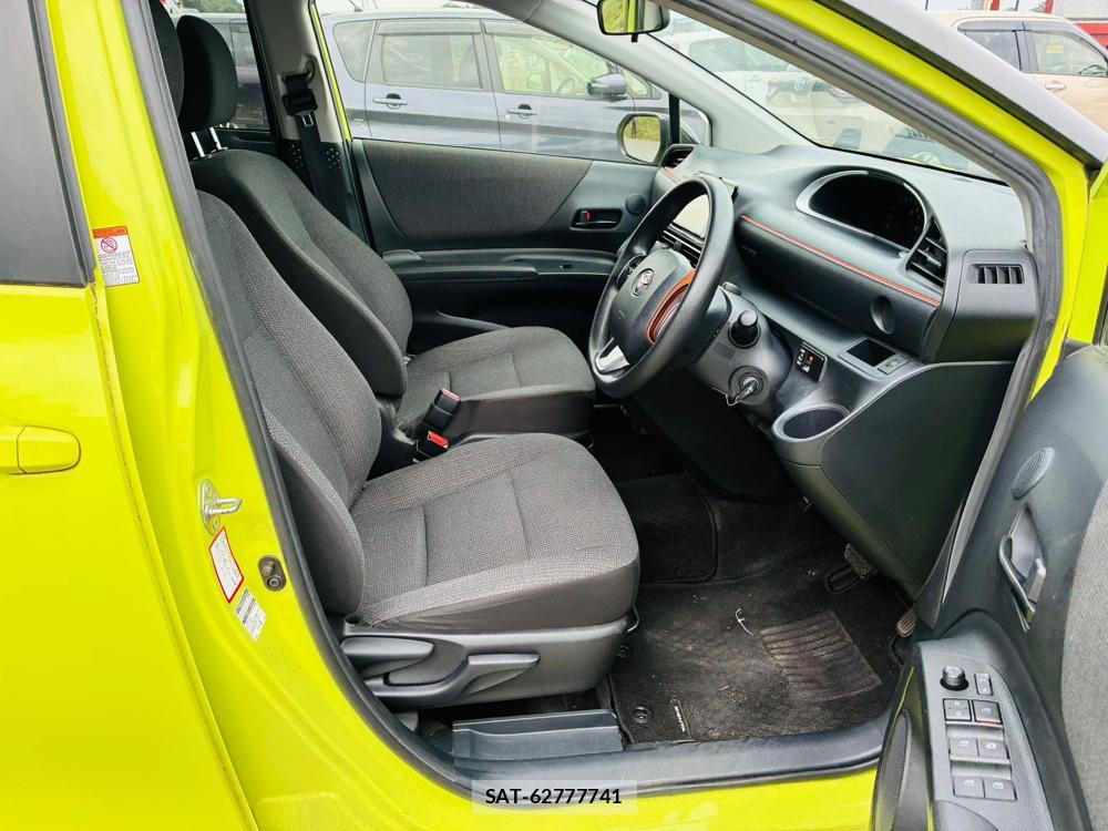 Toyota SIENTA 2019-08 8448993-11