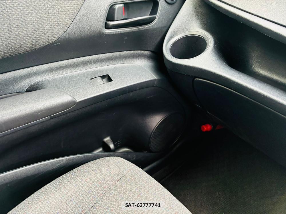 Toyota SIENTA 2019-08 8448993-21