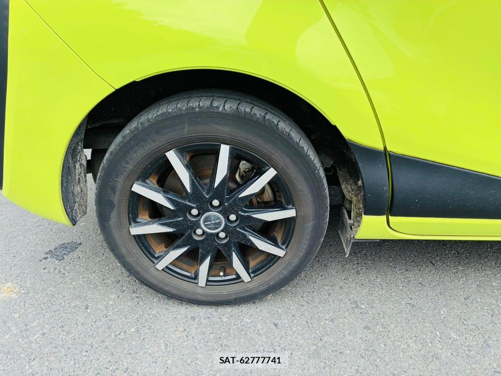 Toyota SIENTA 2019-08 8448993-25