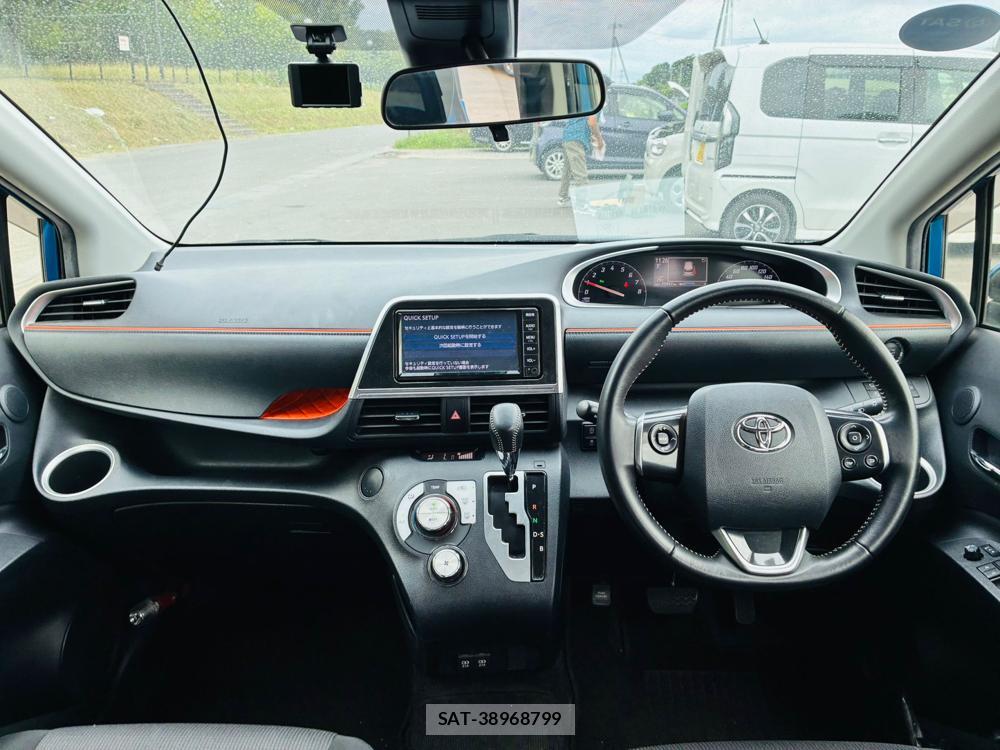 Toyota SIENTA 2019-07 8427875-12