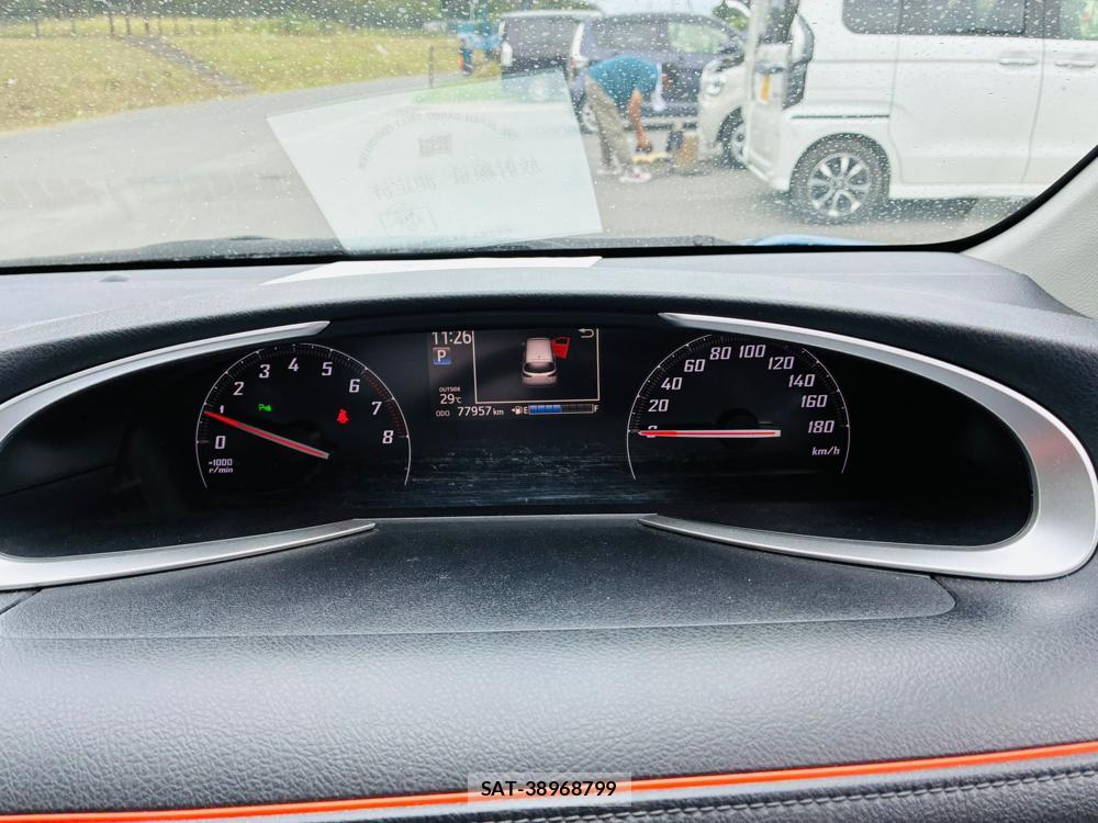 Toyota SIENTA 2019-07 8427875-15