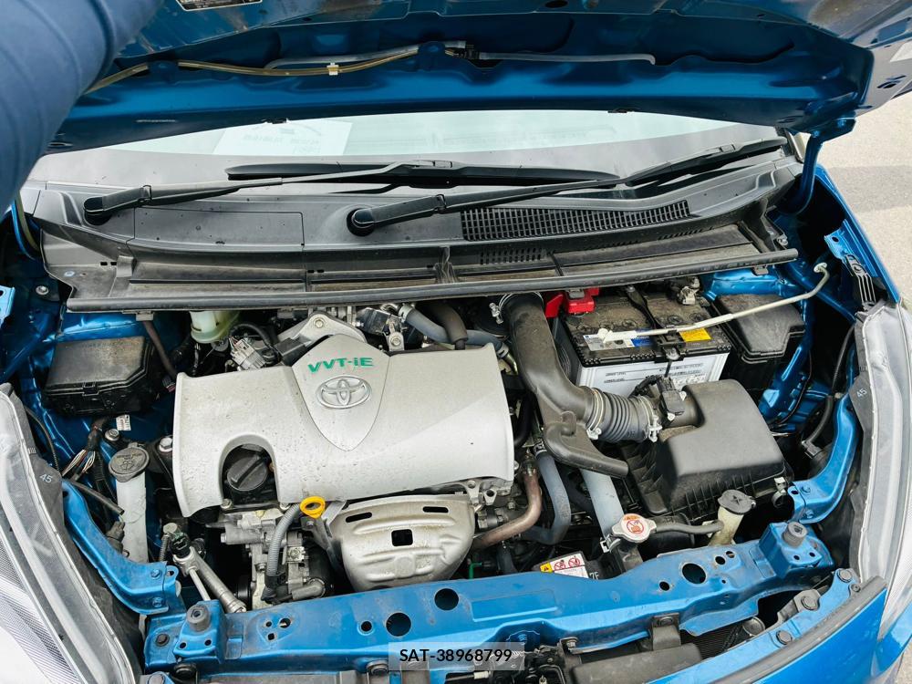 Toyota SIENTA 2019-07 8427875-38