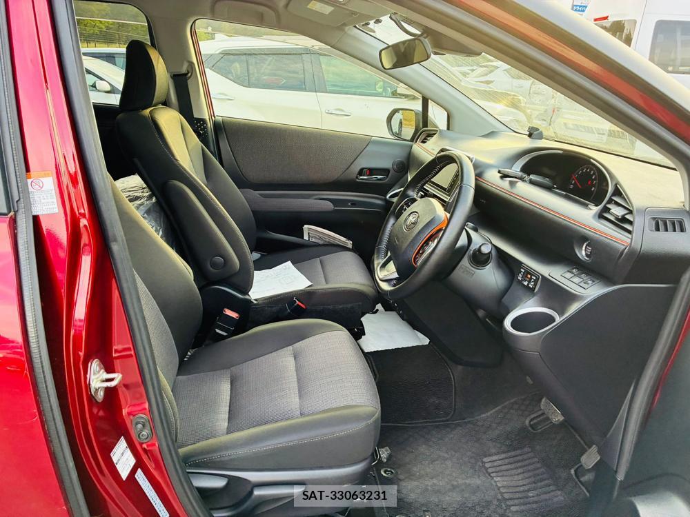 Toyota SIENTA 2019-02 8484639-11