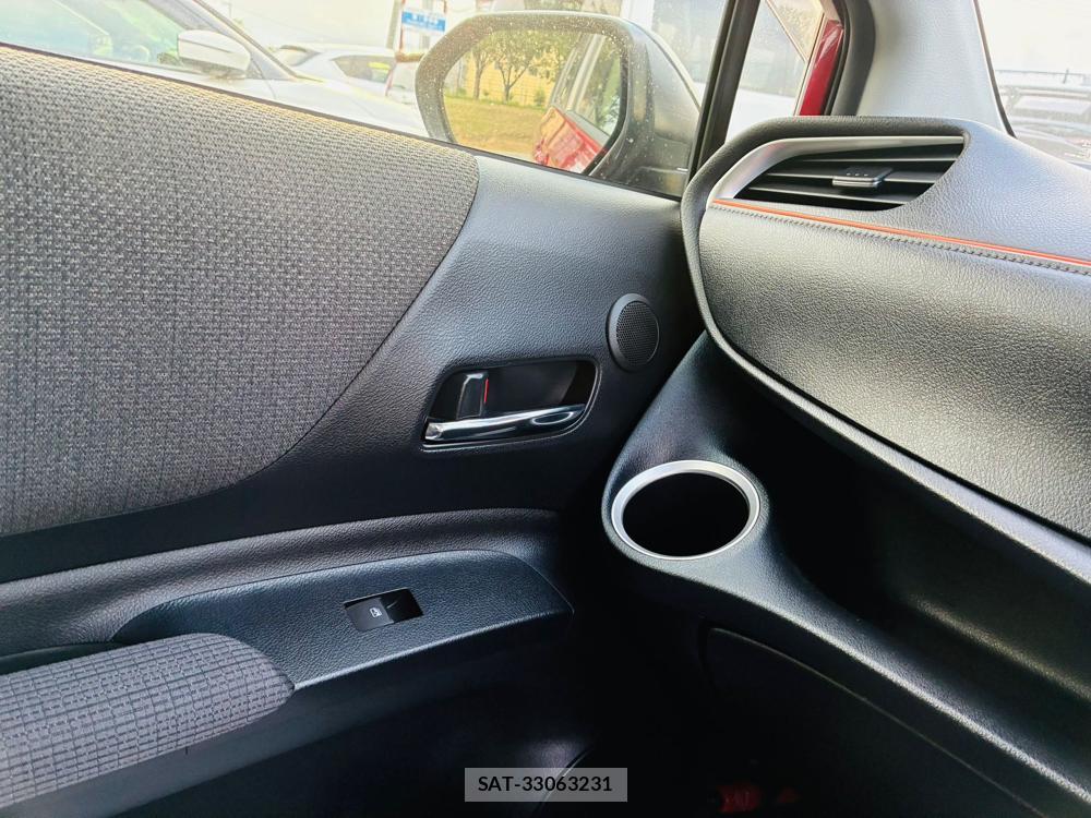 Toyota SIENTA 2019-02 8484639-22