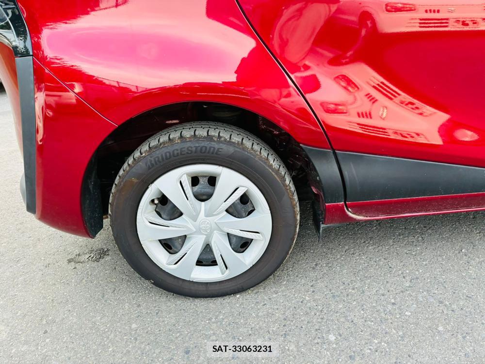Toyota SIENTA 2019-02 8484639-28
