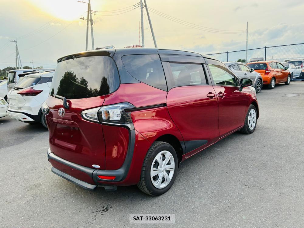 Toyota SIENTA 2019-02 8484639-4