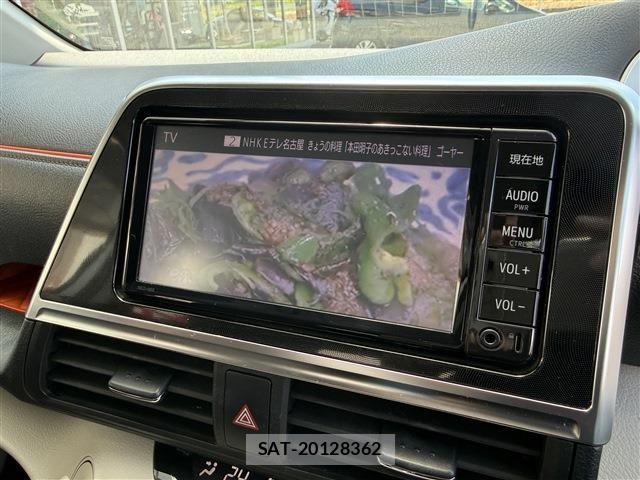 Toyota SIENTA 2016-12 8628882-9