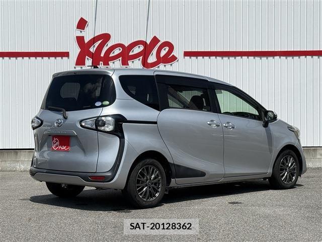Toyota SIENTA 2016-12 8628882-2