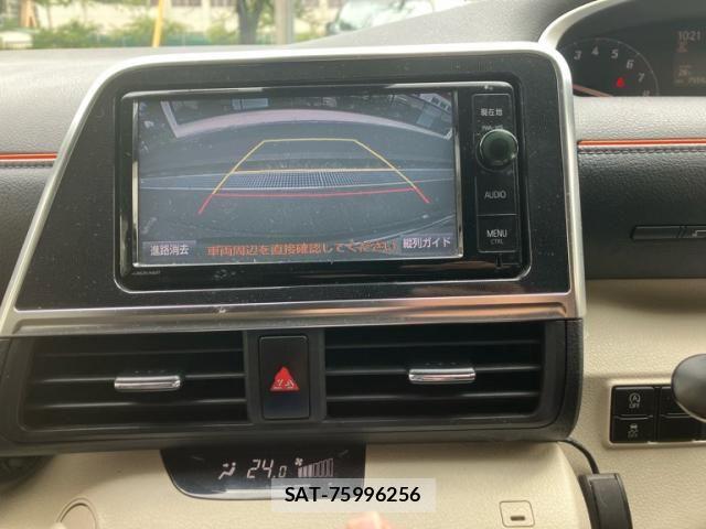Toyota SIENTA 2015-09 8628883-19