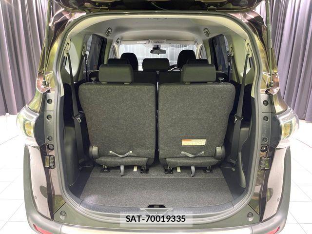Toyota SIENTA 2021-07 8628865-10