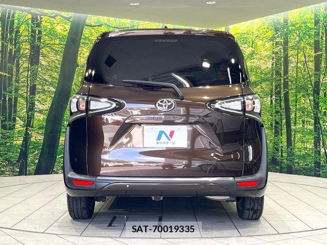 Toyota SIENTA 2021-07 8628865-15