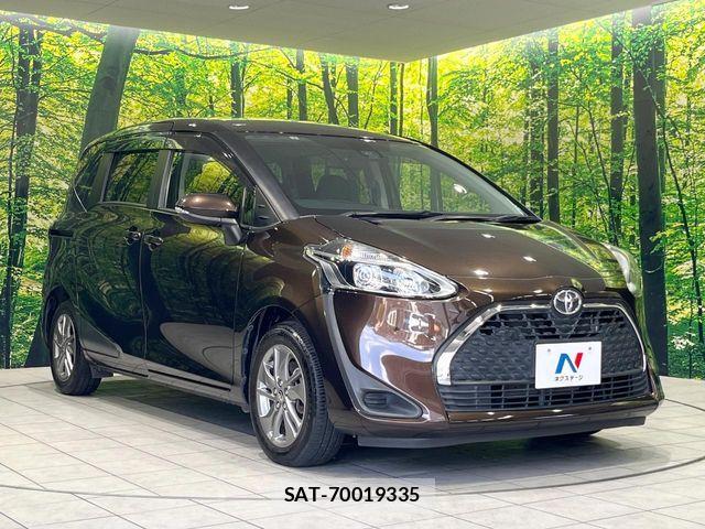 Toyota SIENTA 2021-07 8628865-16