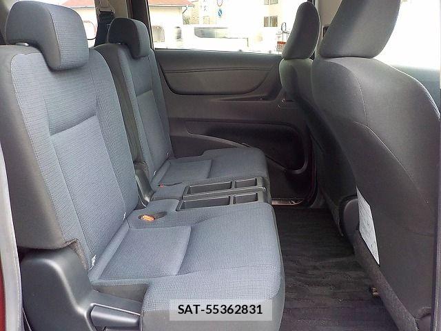 Toyota SIENTA 2016-01 8628876-10