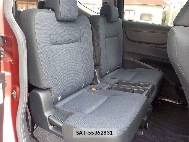Toyota SIENTA 2016-01 8628876-11