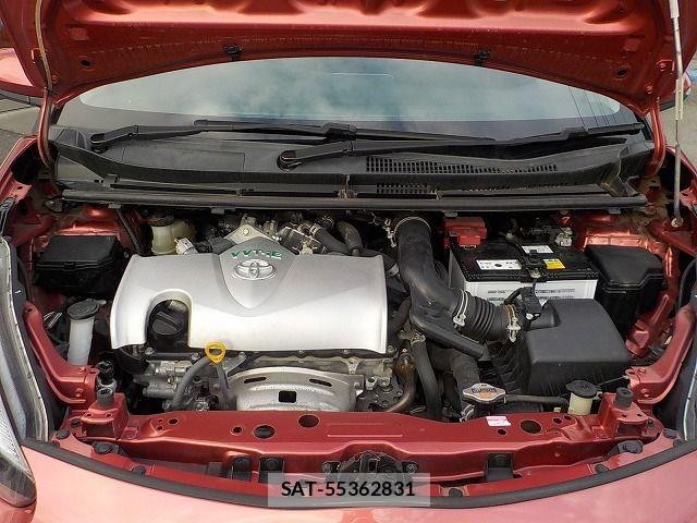 Toyota SIENTA 2016-01 8628876-16