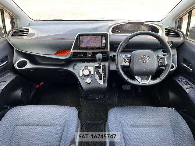Toyota SIENTA 2016-03 8628869-1