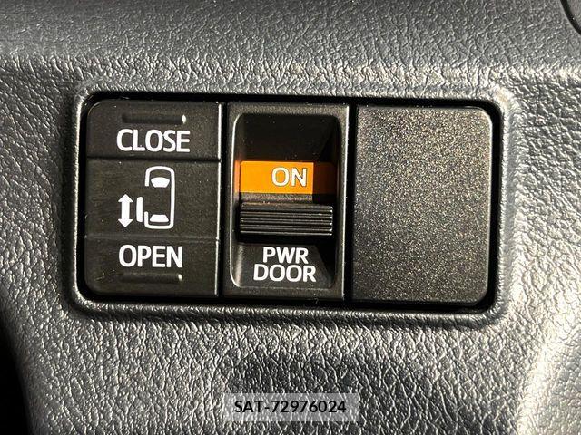 Toyota SIENTA 2018-08 8628874-4