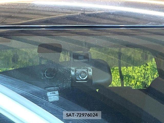 Toyota SIENTA 2018-08 8628874-5