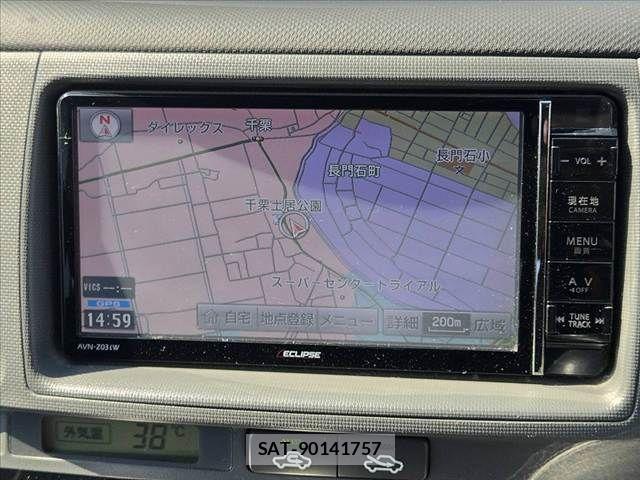 Toyota SIENTA 2014-02 8628884-5
