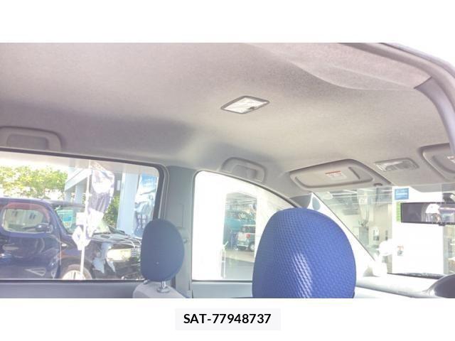 Toyota SIENTA 2005-01 8628889-8