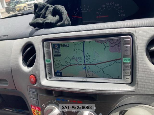 Toyota SIENTA 2007-09 8628888-15