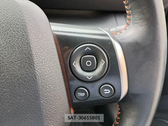 Toyota SIENTA 2017-11 8628877-20
