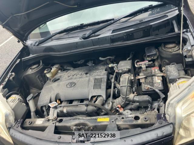 Toyota SIENTA 2012-08 8628887-13