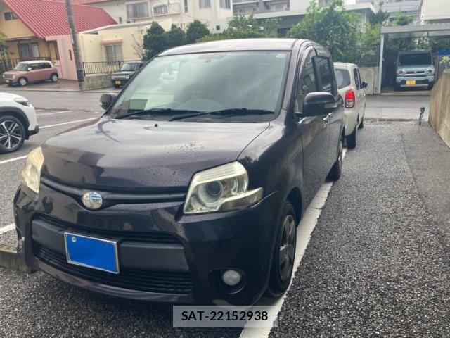 Toyota SIENTA 2012-08 8628887-1