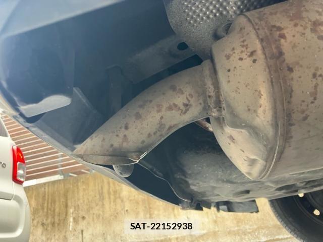 Toyota SIENTA 2012-08 8628887-26