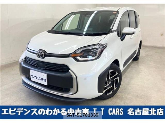 Toyota SIENTA 2022-10 8628860-0