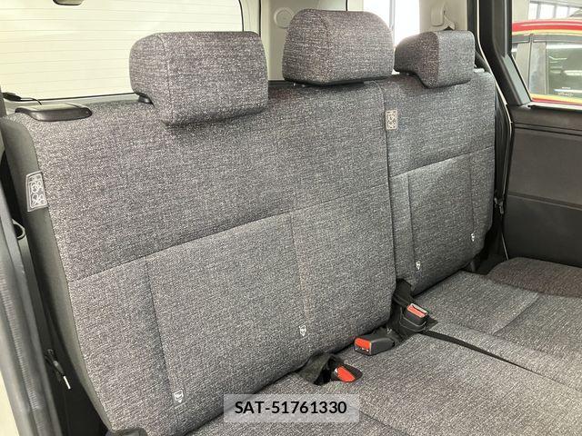 Toyota SIENTA 2022-10 8628860-20