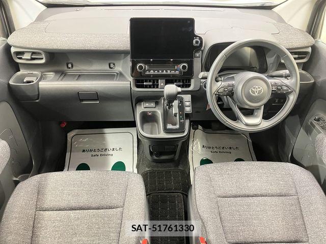 Toyota SIENTA 2022-10 8628860-27