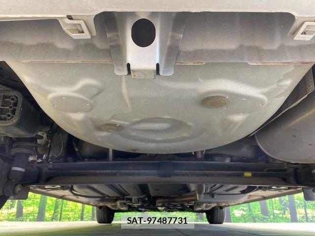 Toyota SIENTA 2016-09 8628873-18