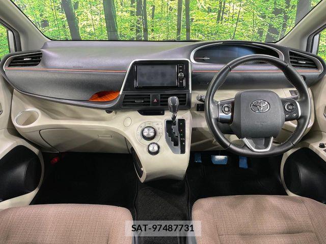Toyota SIENTA 2016-09 8628873-1