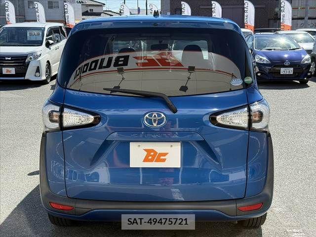 Toyota SIENTA 2015-10 8628875-13