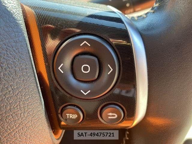 Toyota SIENTA 2015-10 8628875-23