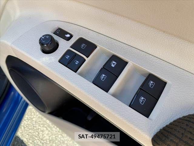 Toyota SIENTA 2015-10 8628875-26