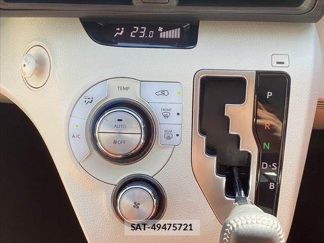 Toyota SIENTA 2015-10 8628875-4