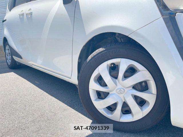 Toyota SIENTA 2016-11 8628881-12