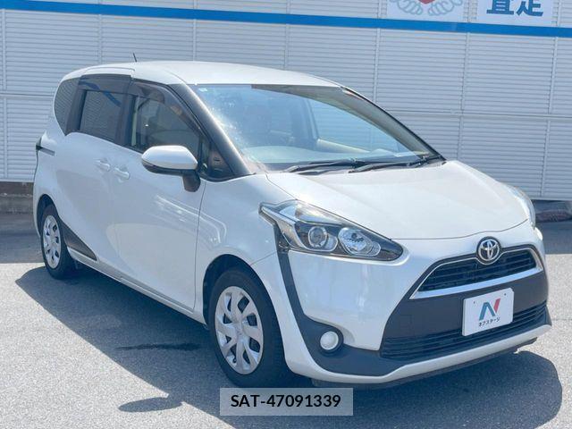 Toyota SIENTA 2016-11 8628881-15