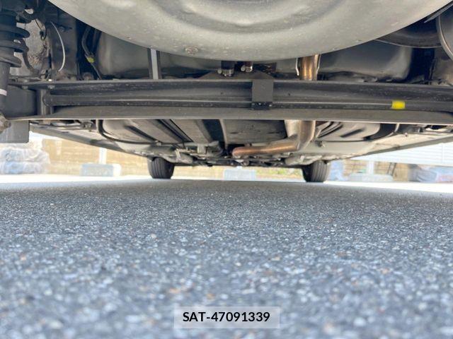 Toyota SIENTA 2016-11 8628881-18
