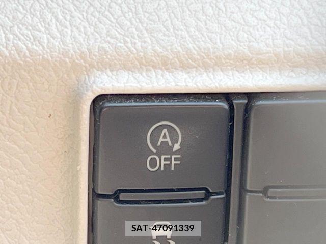 Toyota SIENTA 2016-11 8628881-4