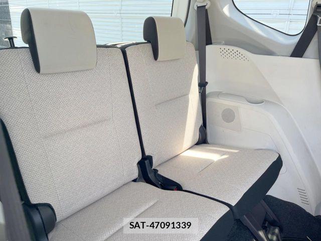 Toyota SIENTA 2016-11 8628881-8