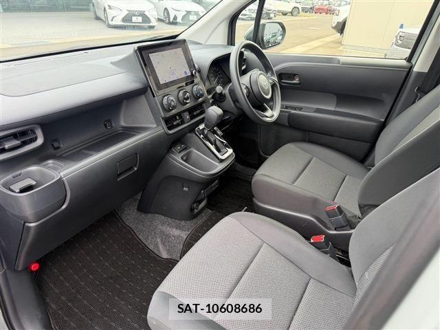 Toyota SIENTA 2025-06 8628864-11