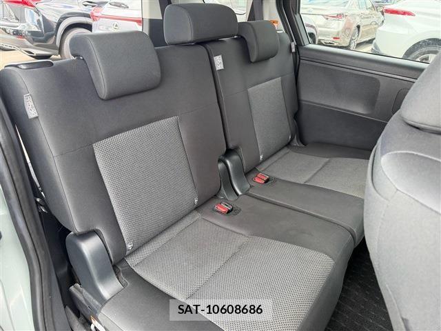 Toyota SIENTA 2025-06 8628864-15
