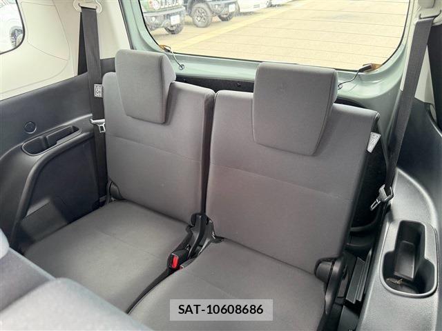 Toyota SIENTA 2025-06 8628864-16
