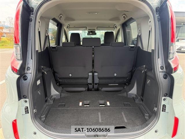 Toyota SIENTA 2025-06 8628864-18